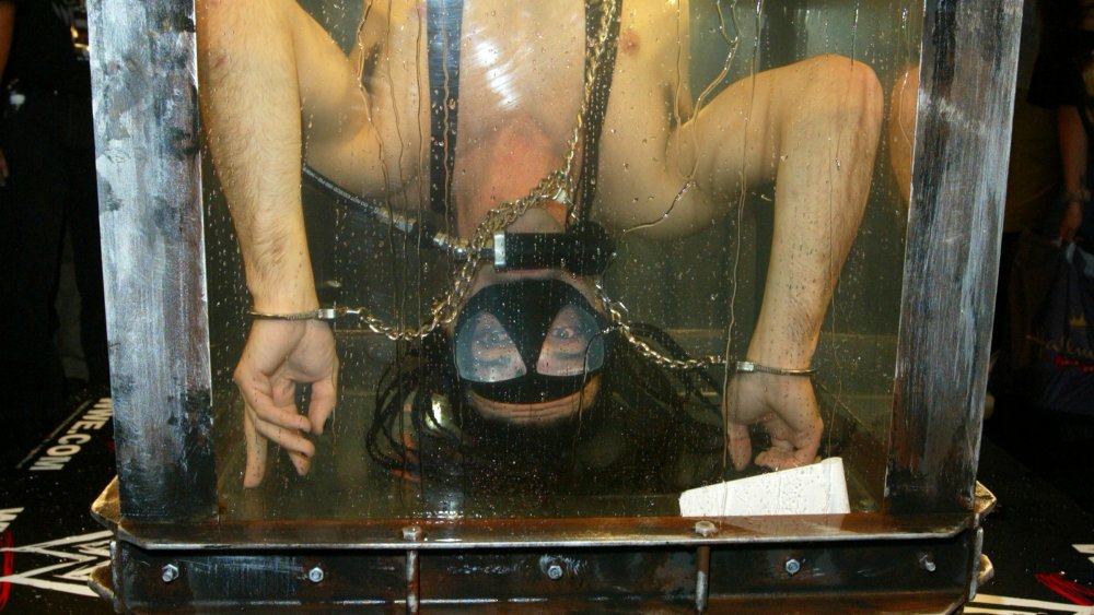 Détail sur la Cellule de Torture Aquatique