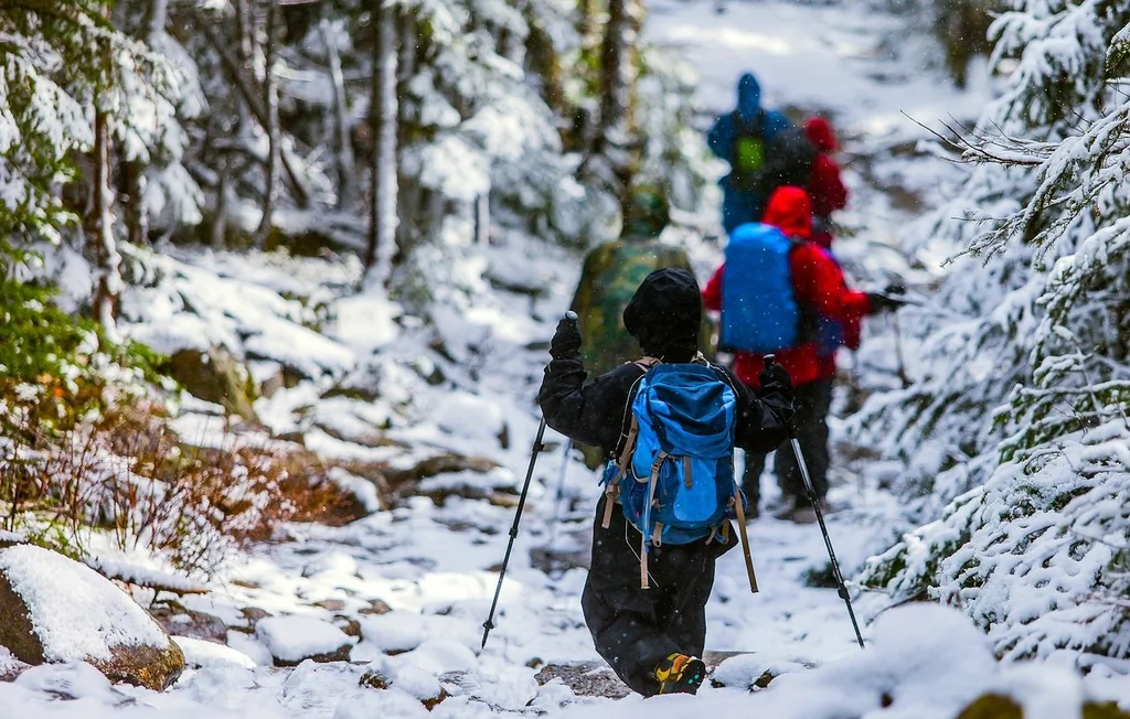 Corse: deux randonneurs secourus en pleine tempête de neige
