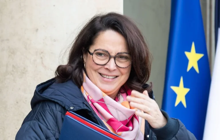 Cyberharcèlement sexiste: soutien d&rsquo;une ministre à une journaliste