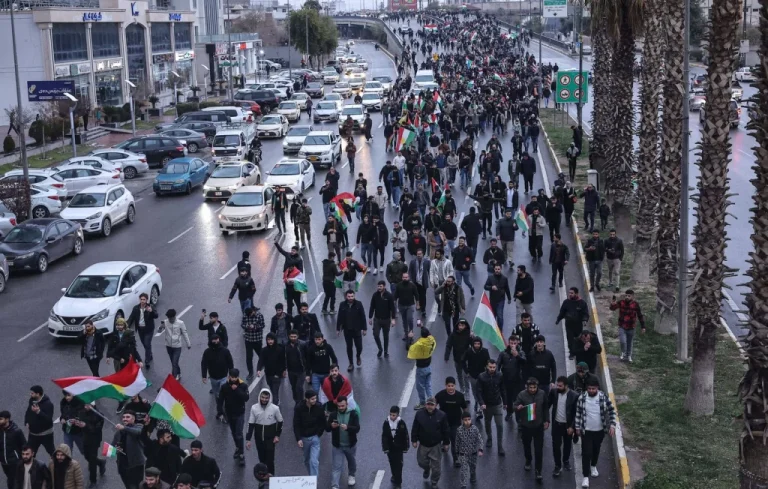 Iran: répression, internet coupé et réactions internationales