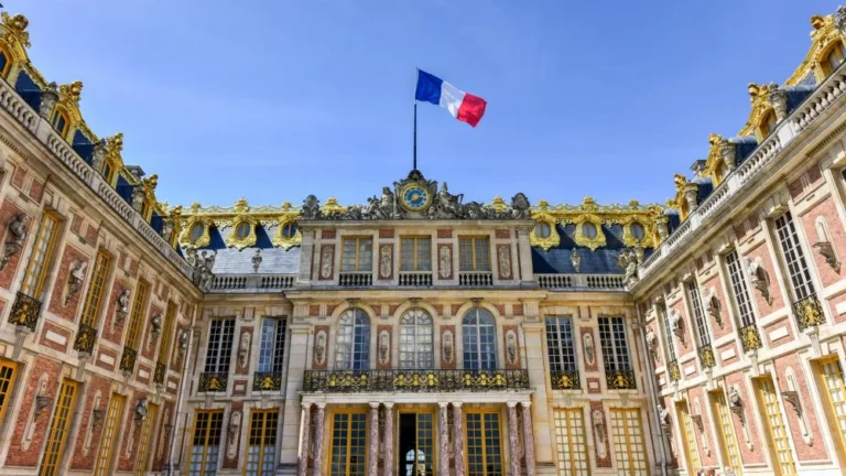 L&rsquo;étrange histoire du Palais de Versailles
