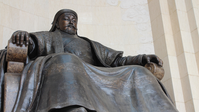 Statue de Genghis Khan