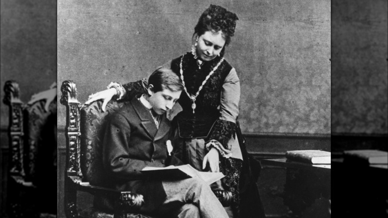 Princesse héritière Victoria de Prusse avec son fils Wilhelm