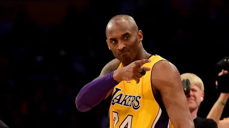 Le Salaire de Kobe Bryant : Ce qu&rsquo;il a Gagné en 20 Saisons