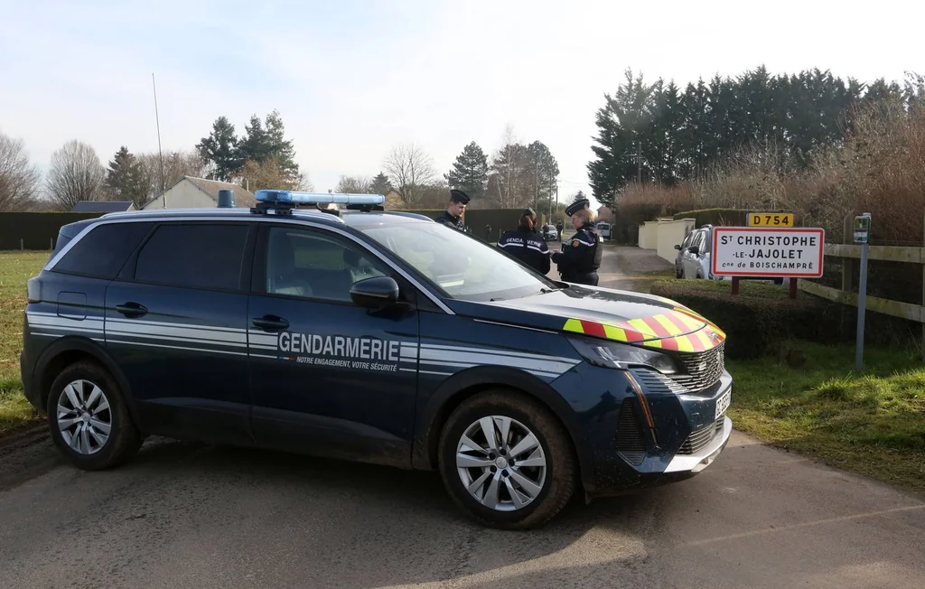 Affaire Lydie Logé : Monique Olivier de retour dans l'Orne pour des fouilles