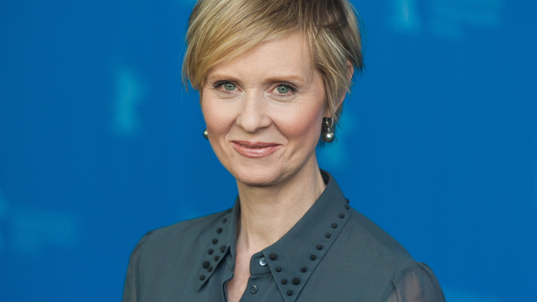 Cynthia Nixon lors d'une conférence de presse