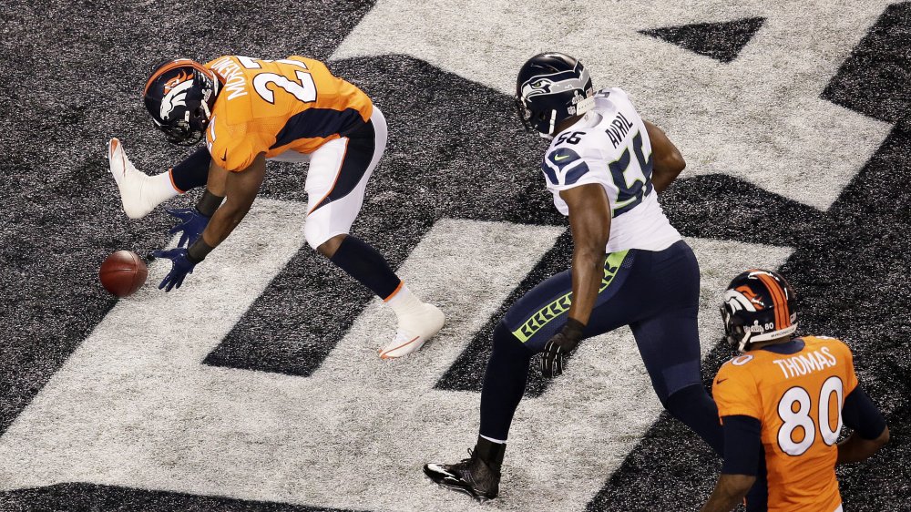 Le mauvais snap de Peyton Manning au Super Bowl XLVIII