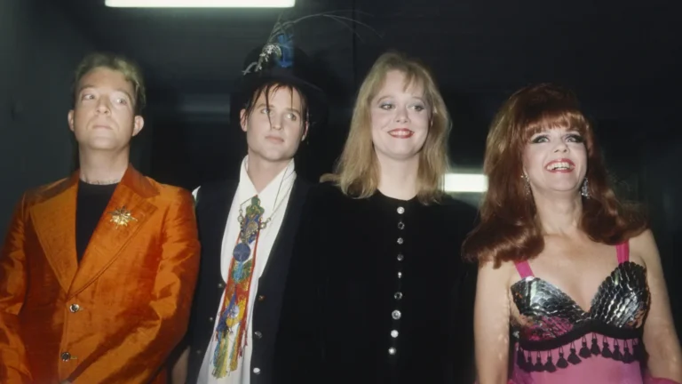 L&rsquo;histoire secrète des B-52&rsquo;s : De l&rsquo;underground au succès mondial