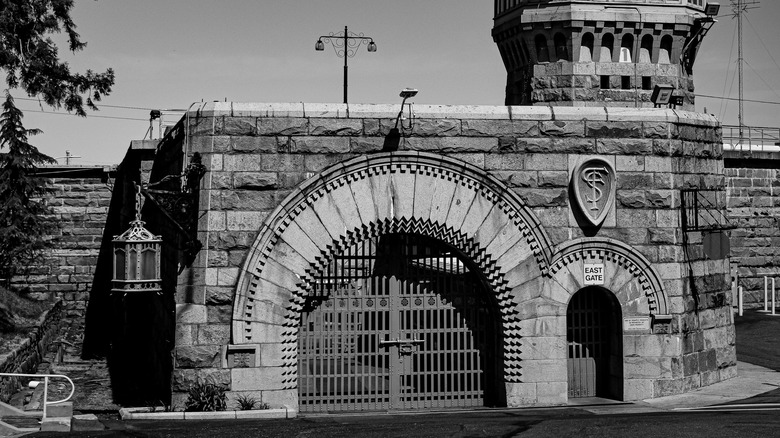 Entrée de la prison d'État de Folsom