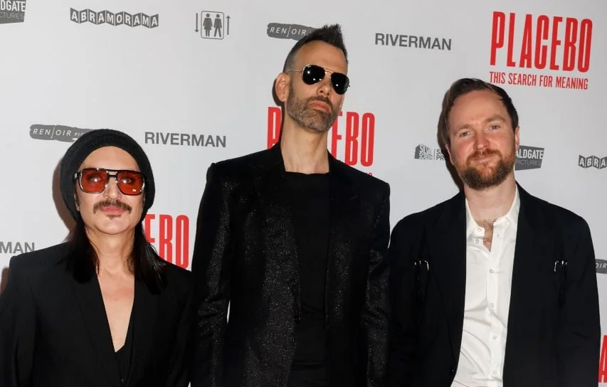 Placebo compose pour la Royal Shakespeare Company et la pièce Arturo Ui