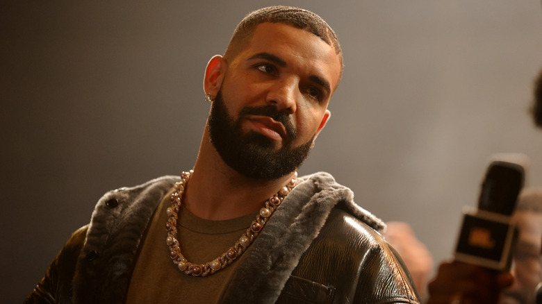 Drake faisant la moue lors d'une battle de rap