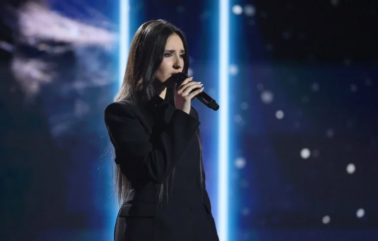 Star Academy 2025 : Ambre éblouit la finale avec une reprise de Johnny