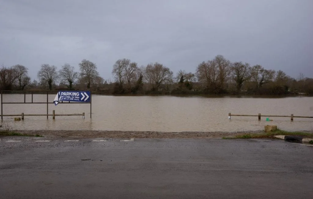 Tempête Nils : Alerte rouge crues et vents en Gironde et dans l'Aude