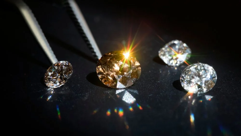 Le Diamant le Plus Cher du Monde : Histoire et Controverses