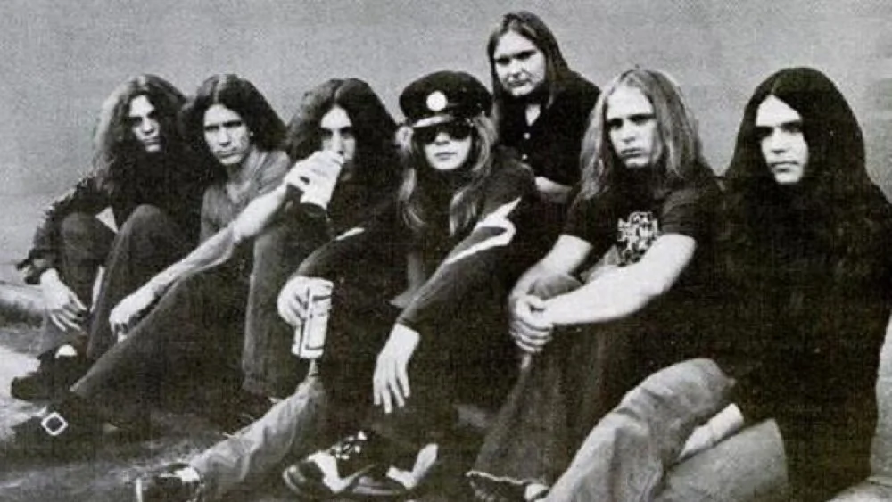 Les Détails Troublants du Crash d'Avion de Lynyrd Skynyrd