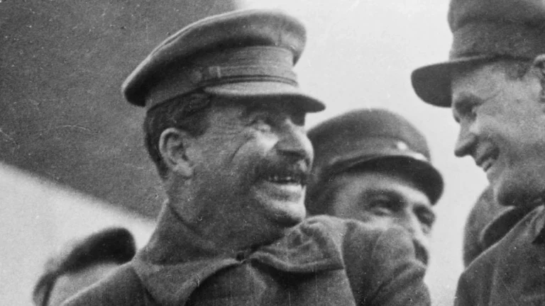 Les Mystères de la Mort de Joseph Staline