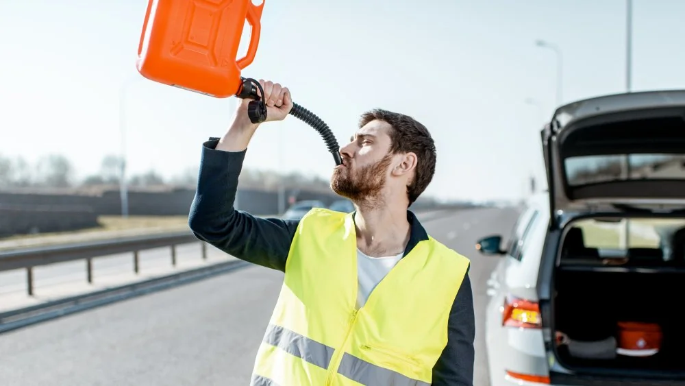 Que se passe-t-il dans votre corps en buvant de l'essence ?