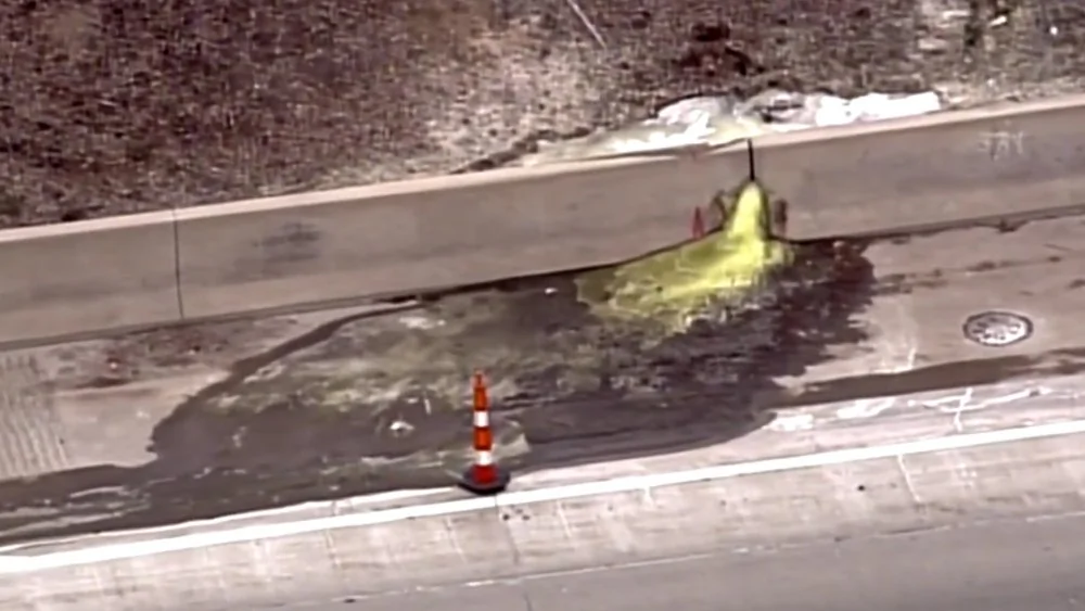 Une Eruption de Slime Cancérigène sur les Routes de Détroit