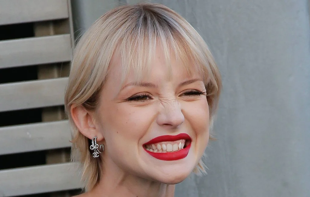 Angèle dément toute évasion fiscale et défend sa domiciliation belge