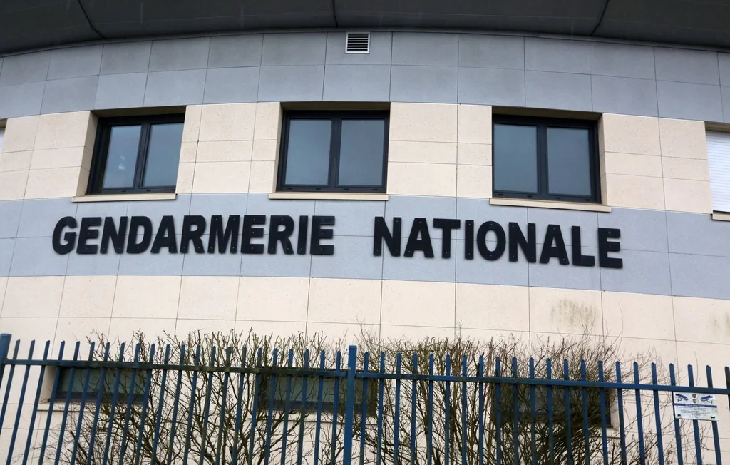 Charente : une ex-gendarme accusée de détourner 1 million d'euros