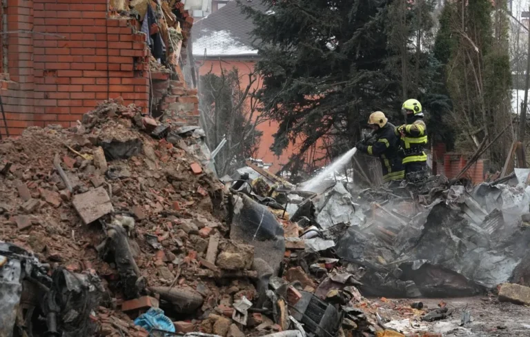 Guerre en Ukraine : frappes massives avant le 4e anniversaire