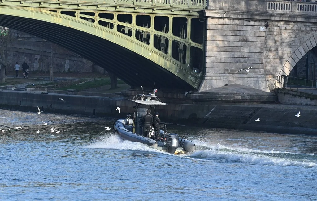 Hauts-de-Seine : un corps sans tête repêché dans la Seine