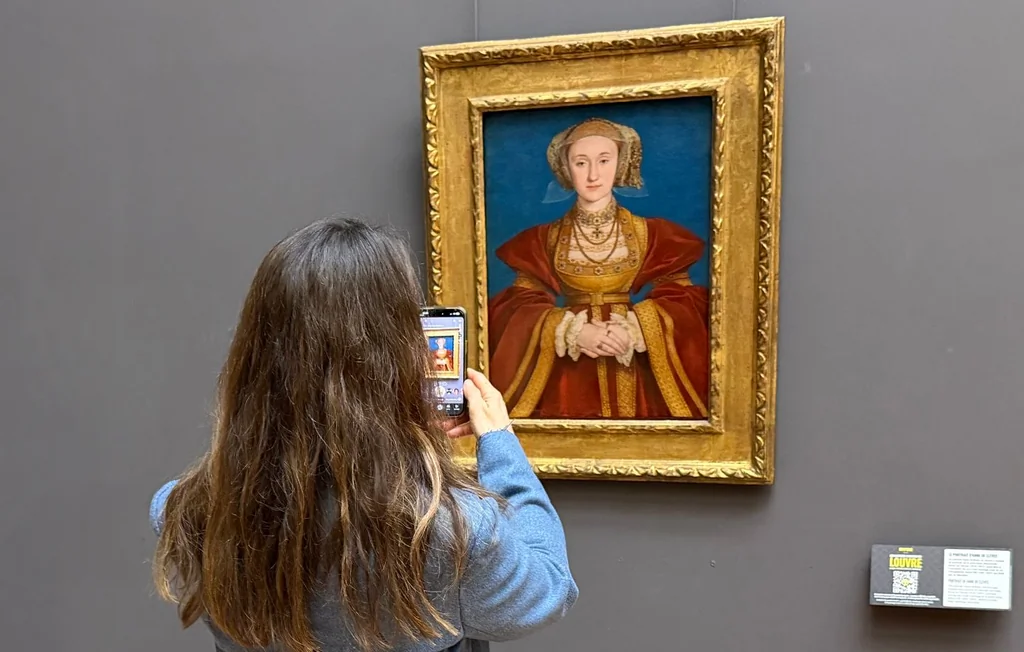 Louvre et Snapchat : La réalité augmentée révèle les secrets d'œuvres oubliées