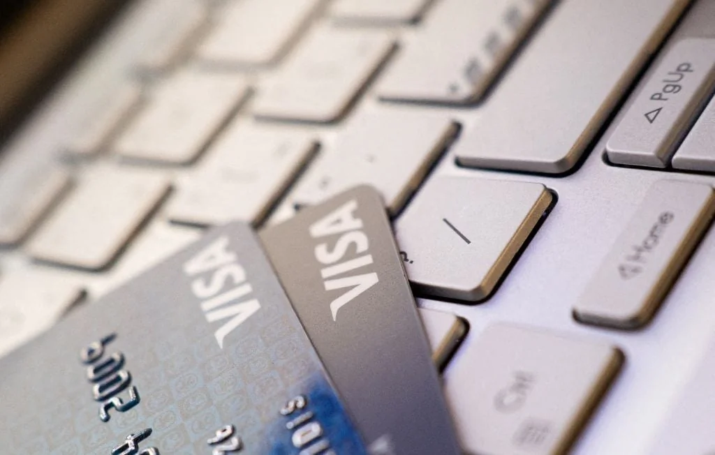 Marseille : Un brouteur condamné pour une arnaque à 400 000 €