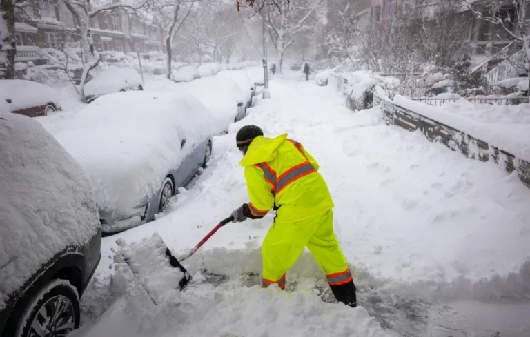 Méga tempête de neige : New York et le nord-est des USA paralysés