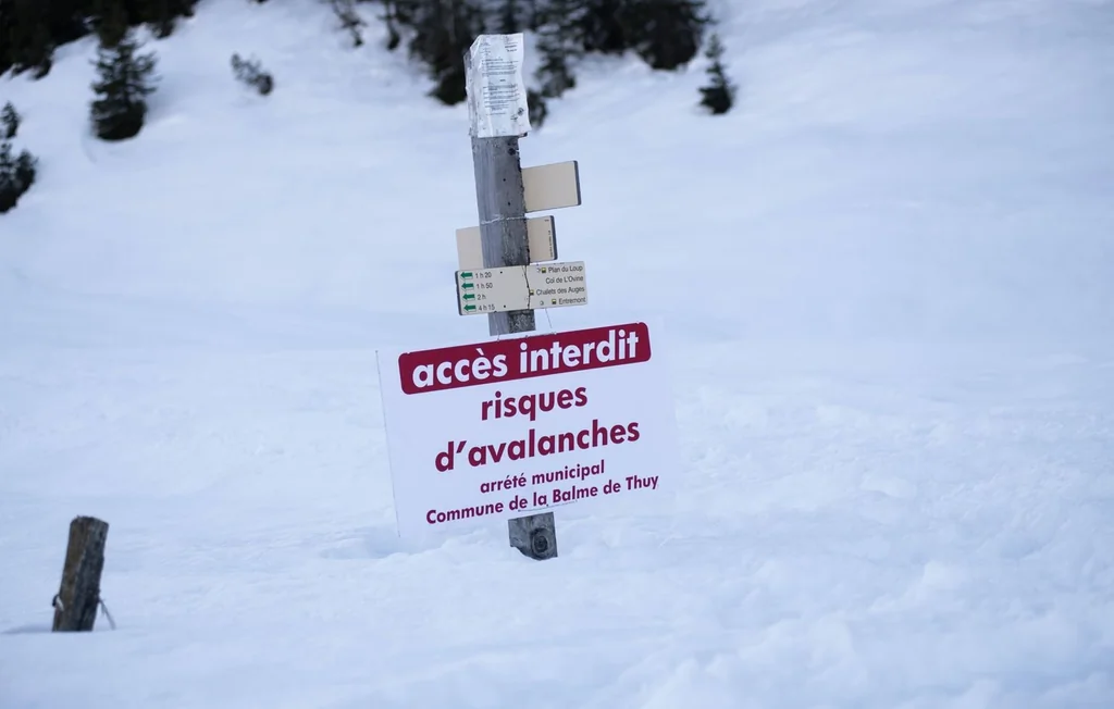 Tempête Nils : Alerte rouge avalanches et fermeture des stations en Savoie