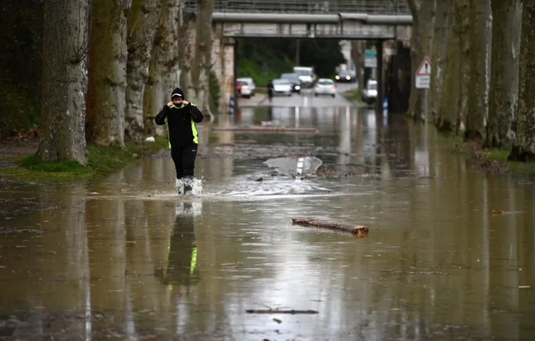 Tempête Nils : La France en état de crue généralisée, trois morts en Europe
