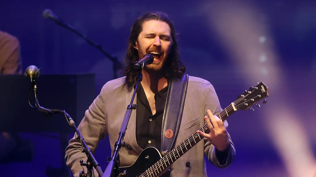 5 chansons d'amour méconnues pour les véritables romantiques