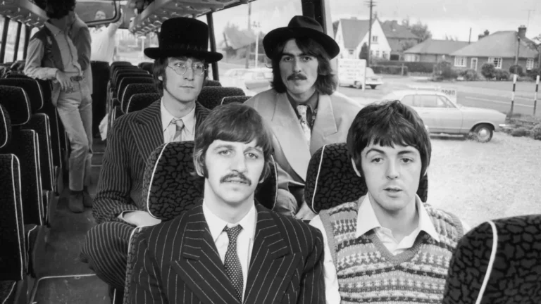5 chansons cultes qui n&rsquo;auraient jamais dû être numéro 1