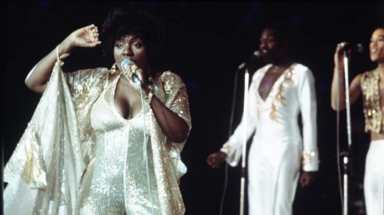 5 chansons emblématiques qui ont défini le disco des années 70