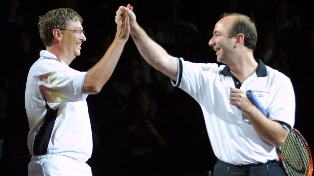 Jeff Bezos et Bill Gates, plus riches que des pays entiers