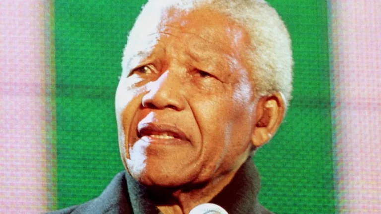 L&rsquo;Histoire Tragique de Nelson Mandela : Une Vie de Lutte