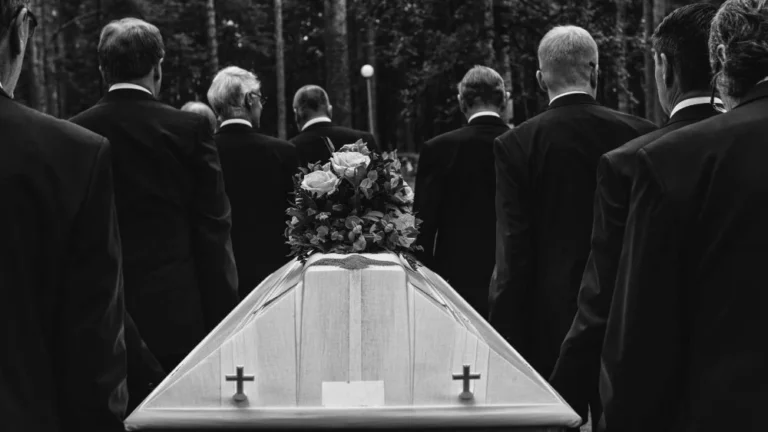Les événements les plus horrifiants survenus lors des funérailles