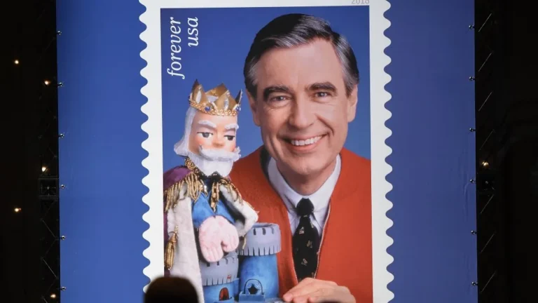 Les rumeurs militaires autour de Mister Rogers : la vérité révélée