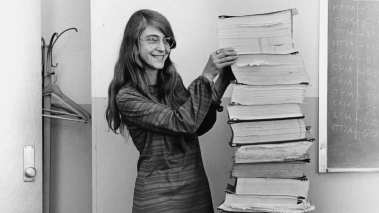 Margaret Hamilton : La femme qui a conduit l&rsquo;Amérique sur la Lune