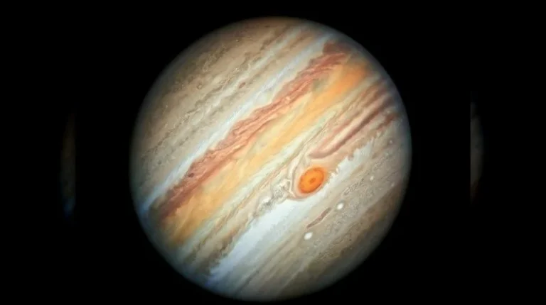 Pourquoi Jupiter a-t-il tant de lunes ?