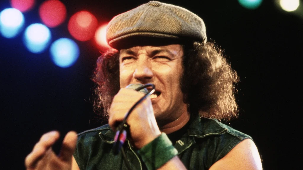 Quand Brian Johnson (AC/DC) enregistrait un jingle pour aspirateur