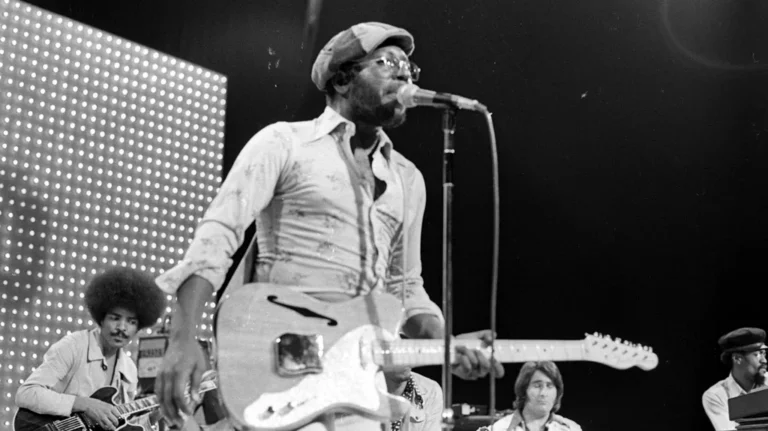 5 chansons culte des années 70 qui ont fait un flop à leur sortie