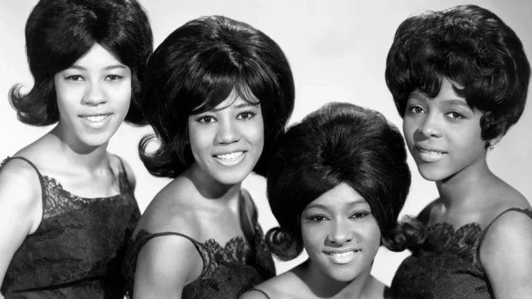 5 chansons cultes des années 50 et 60 pour raviver vos souvenirs