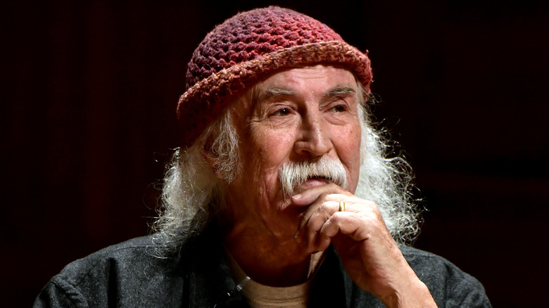 David Crosby avec un bonnet de laine