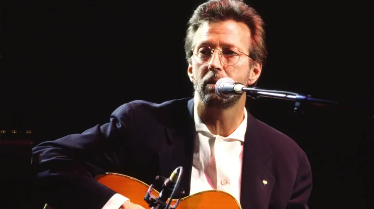 5 guitaristes de légende qui ont terni leur propre réputation