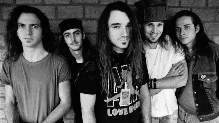 Pourquoi la haine des fans de metal envers le grunge est injustifiée