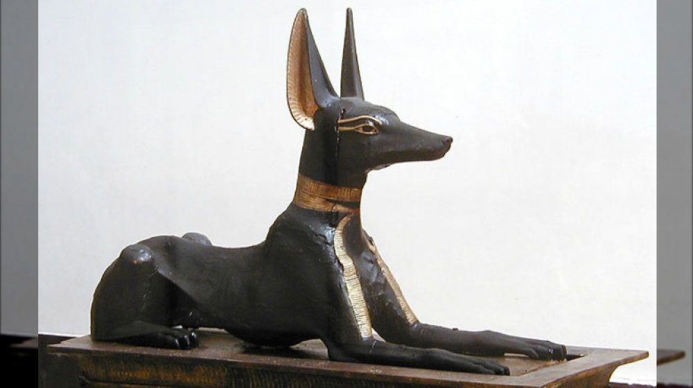 Statue d'Anubis