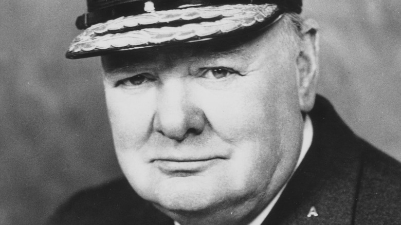 Portrait rapproché de Winston Churchill