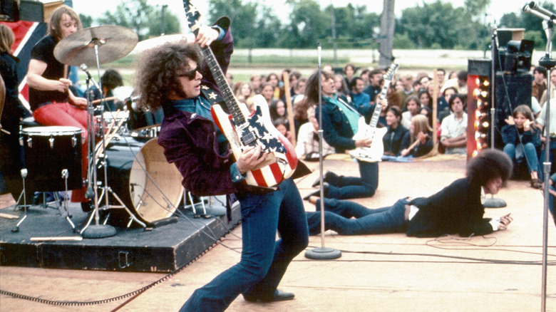 Le groupe MC5 en concert dans le Michigan en 1969