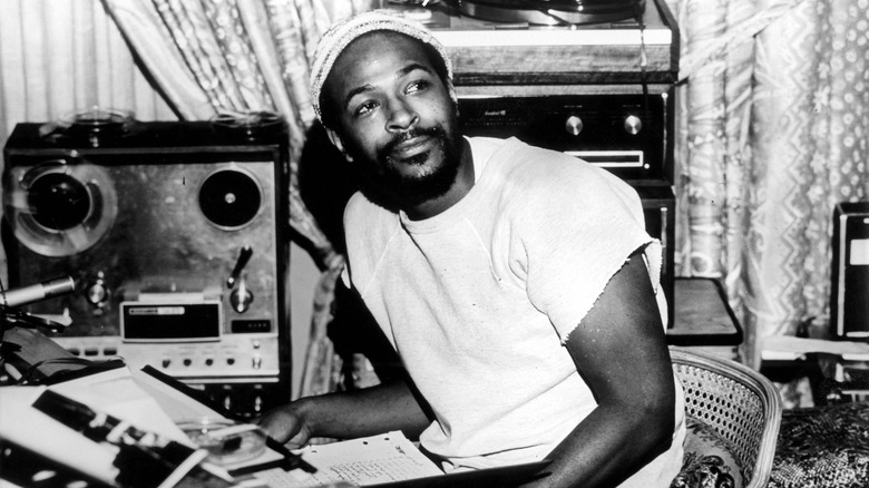 Marvin Gaye en studio d'enregistrement